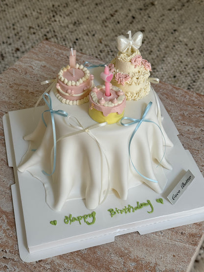 Table Cake with 3 Mini Tops