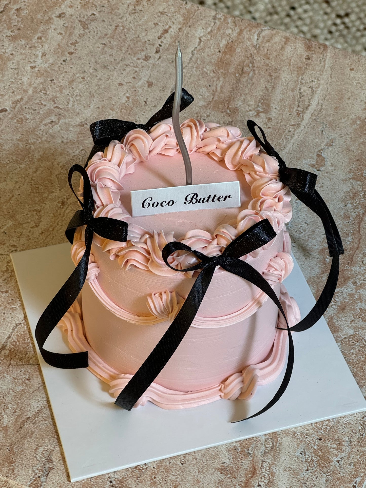 Vintage Cake - Round