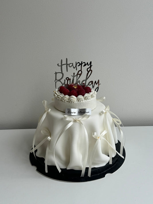 Table Cake with Raspberry