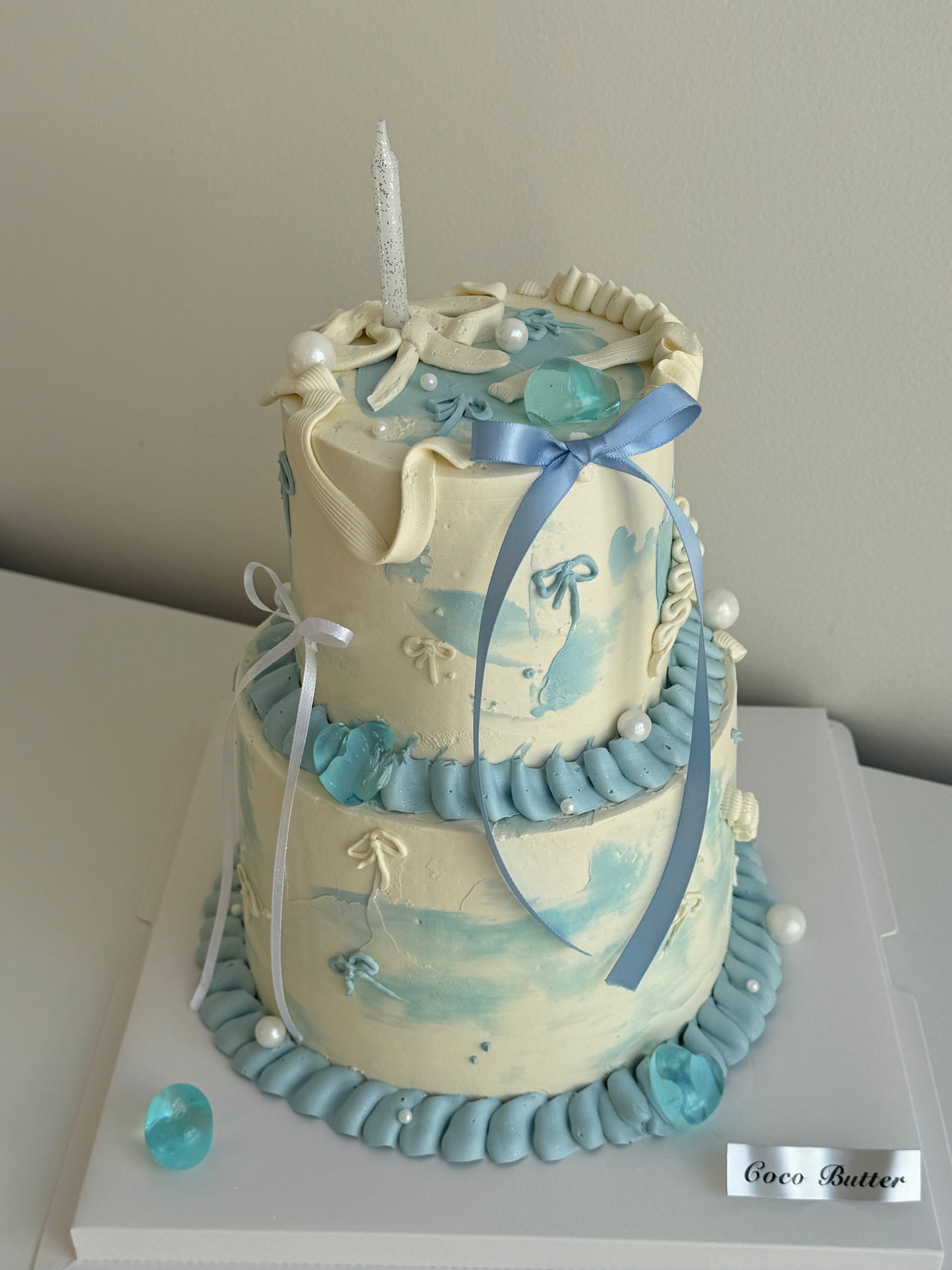 Vintage 2 Tier