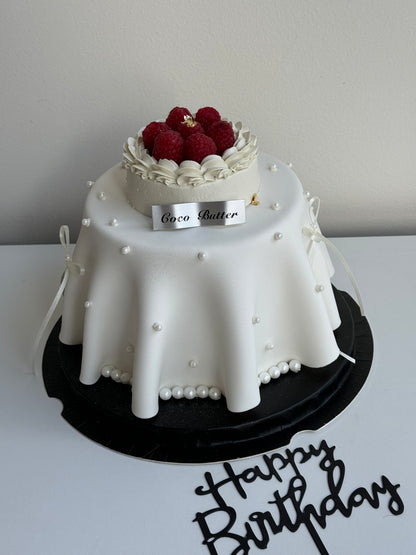 Table Cake with Raspberry