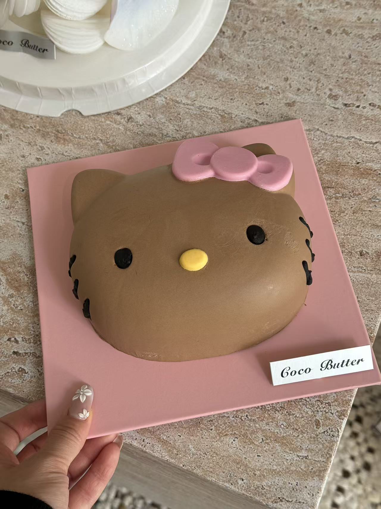 Hello Kitty Mousse
